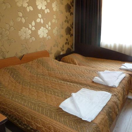 Tarnovski Dom Guest Rooms ヴェリコ・タルノヴォ エクステリア 写真
