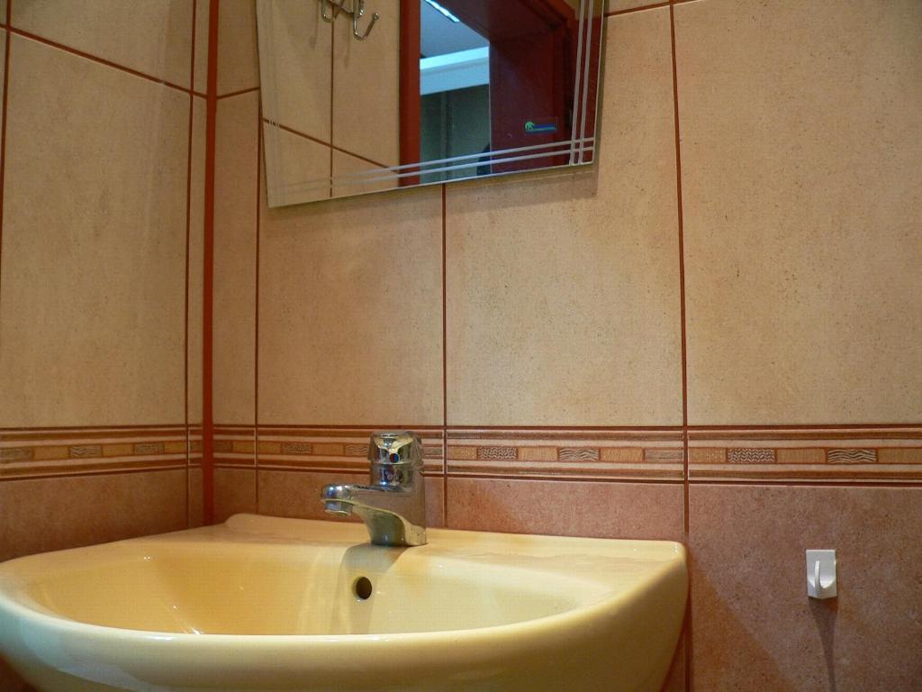 Tarnovski Dom Guest Rooms ヴェリコ・タルノヴォ 部屋 写真