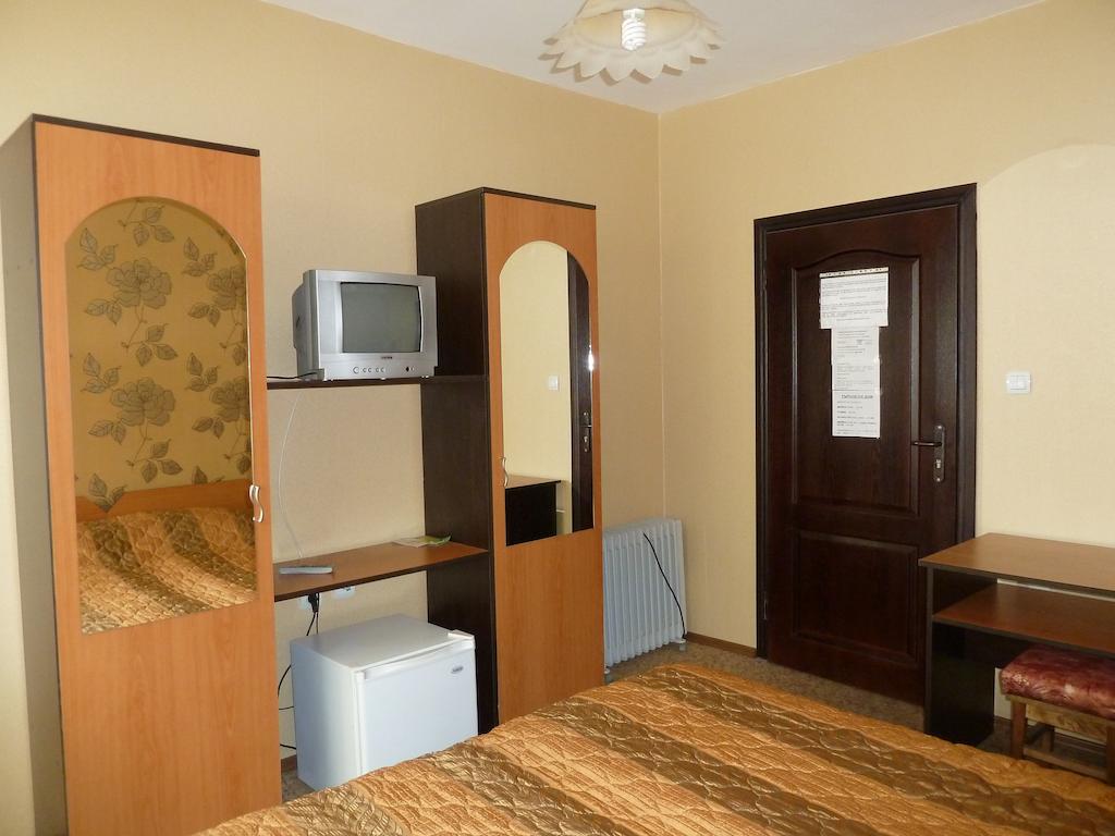 Tarnovski Dom Guest Rooms ヴェリコ・タルノヴォ エクステリア 写真
